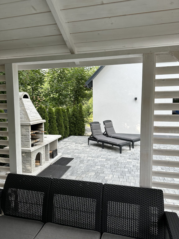 Altana domu do wynajęcia Dablin 9